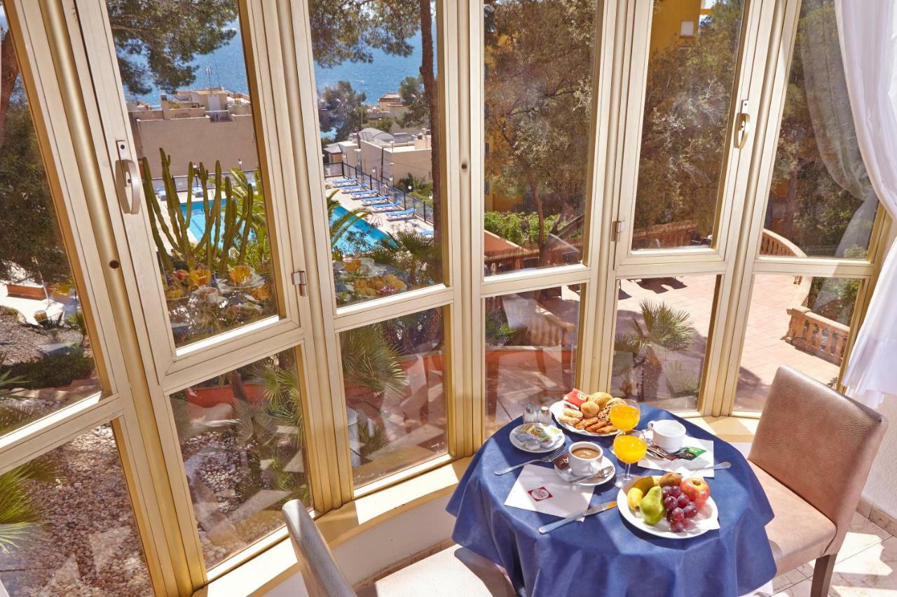 Mll Blue Bay Hotel Cala Major  Bagian luar foto